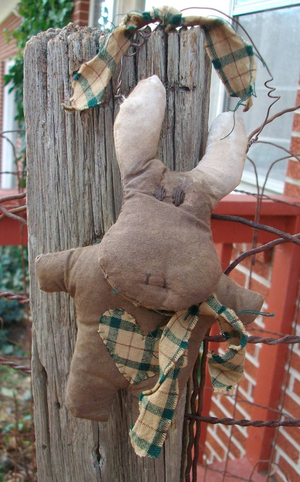 Primitive Moose Doll Ornament - Christmas Tree - Homespun Scarf And Hanger Or With Christmas Tree - 3 Colors-styles