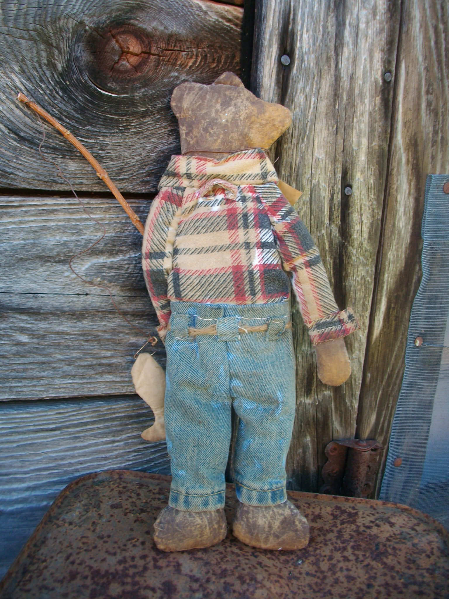 Primitive Folk Art Bear With Fishing Pole - Country, Lodge Or Cabin ...